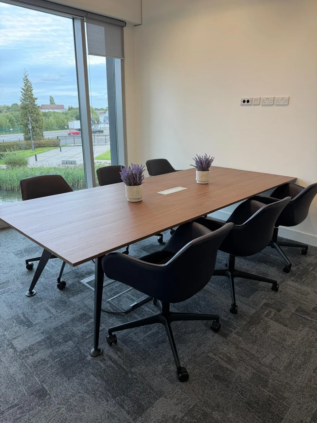 Commercial Meeting Rooms view 5