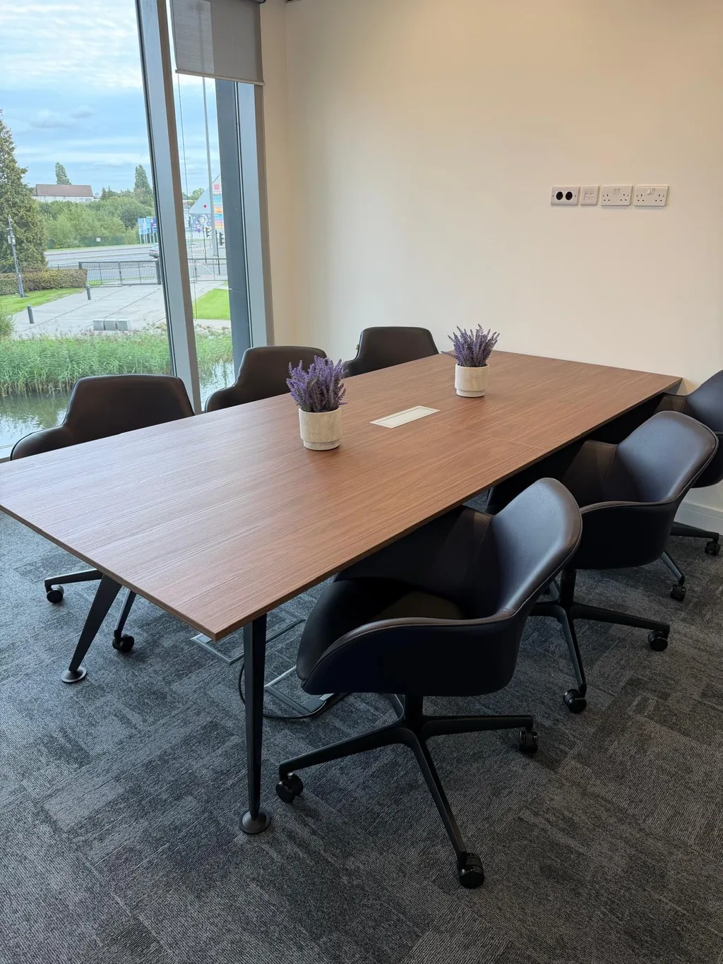 Commercial Meeting Rooms view 7