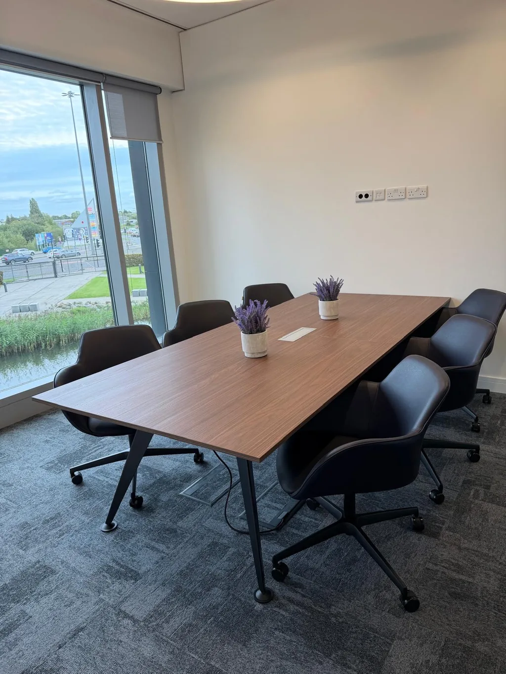 Commercial Meeting Rooms view 12