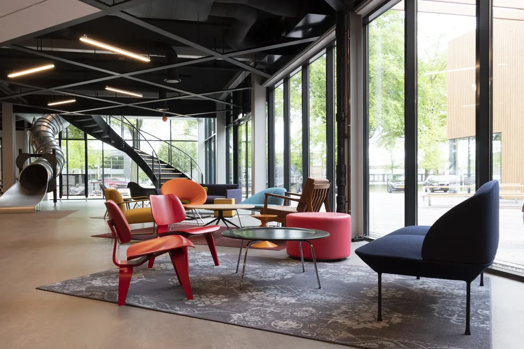EromesMarko furniture in a modern school library