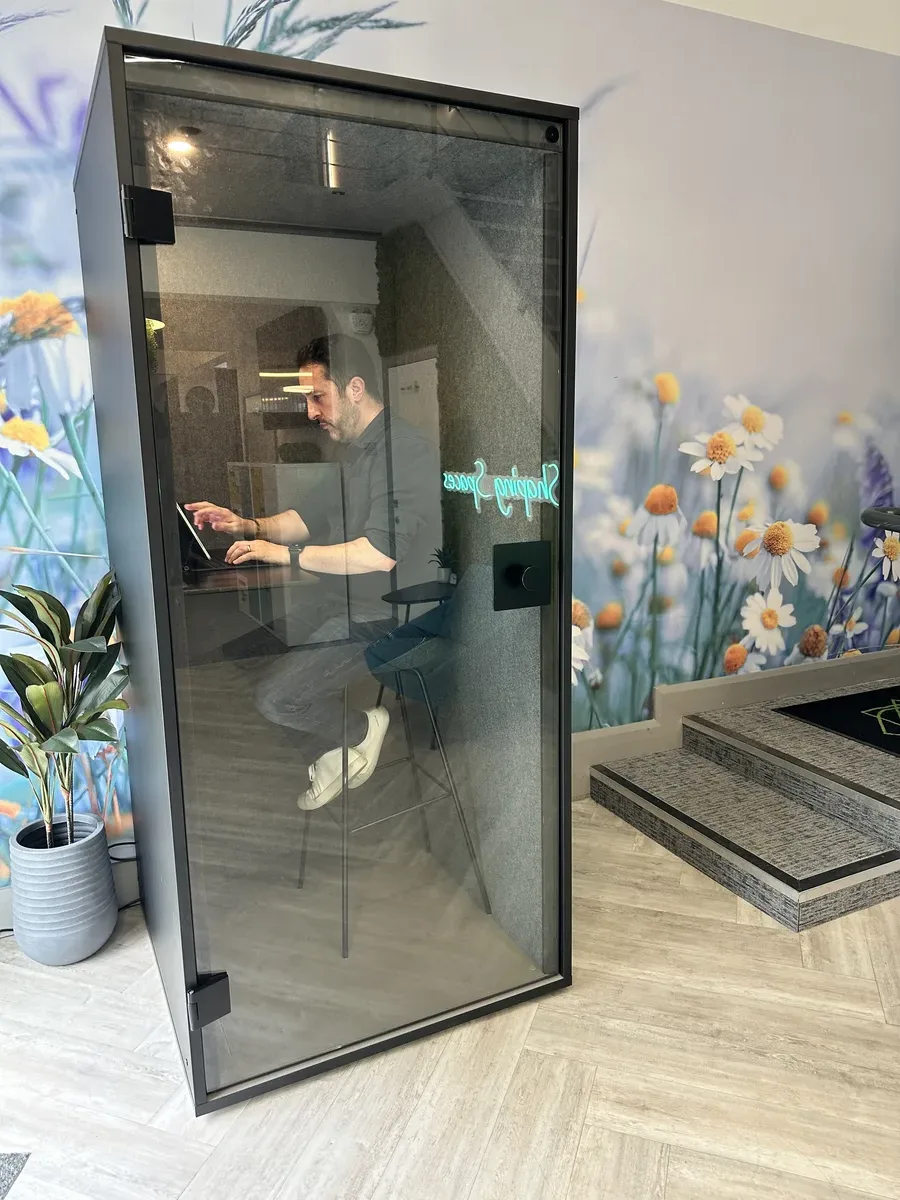 Classroom table and chair configuration